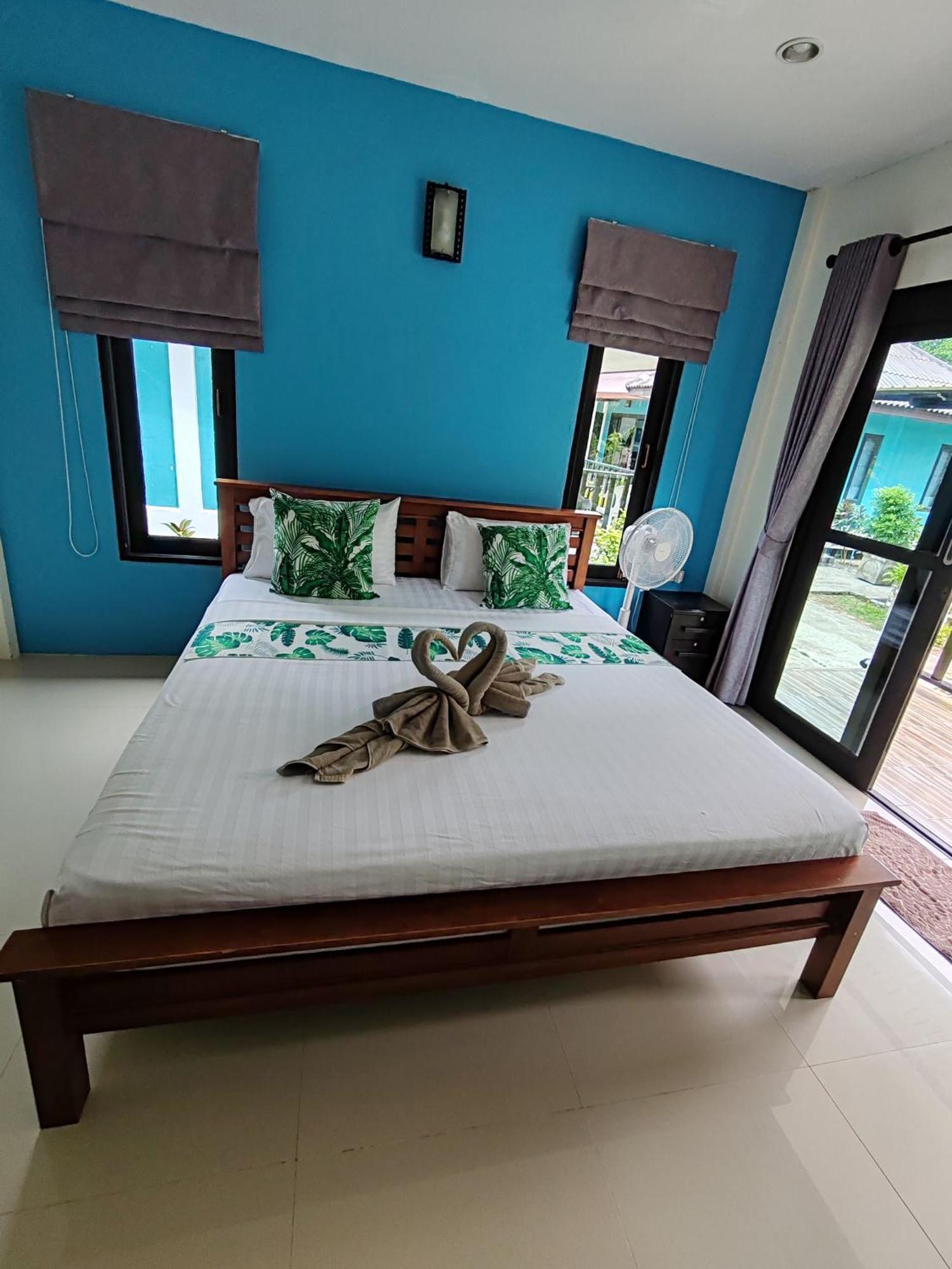 Lanta Memory Resort Koh Lanta Exterior photo